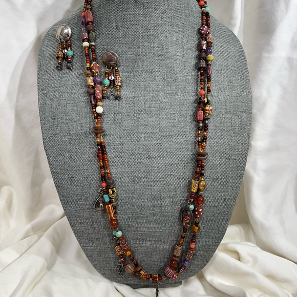 South Western Style Earrings and Necklace set made using Gems, Stones and Beads - Picture 4 of 6
